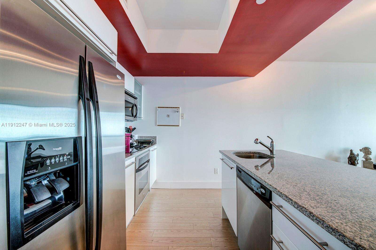 Marina Blue at 888 Biscayne Blvd, Miami, FL 33132 - For Sale photo 7