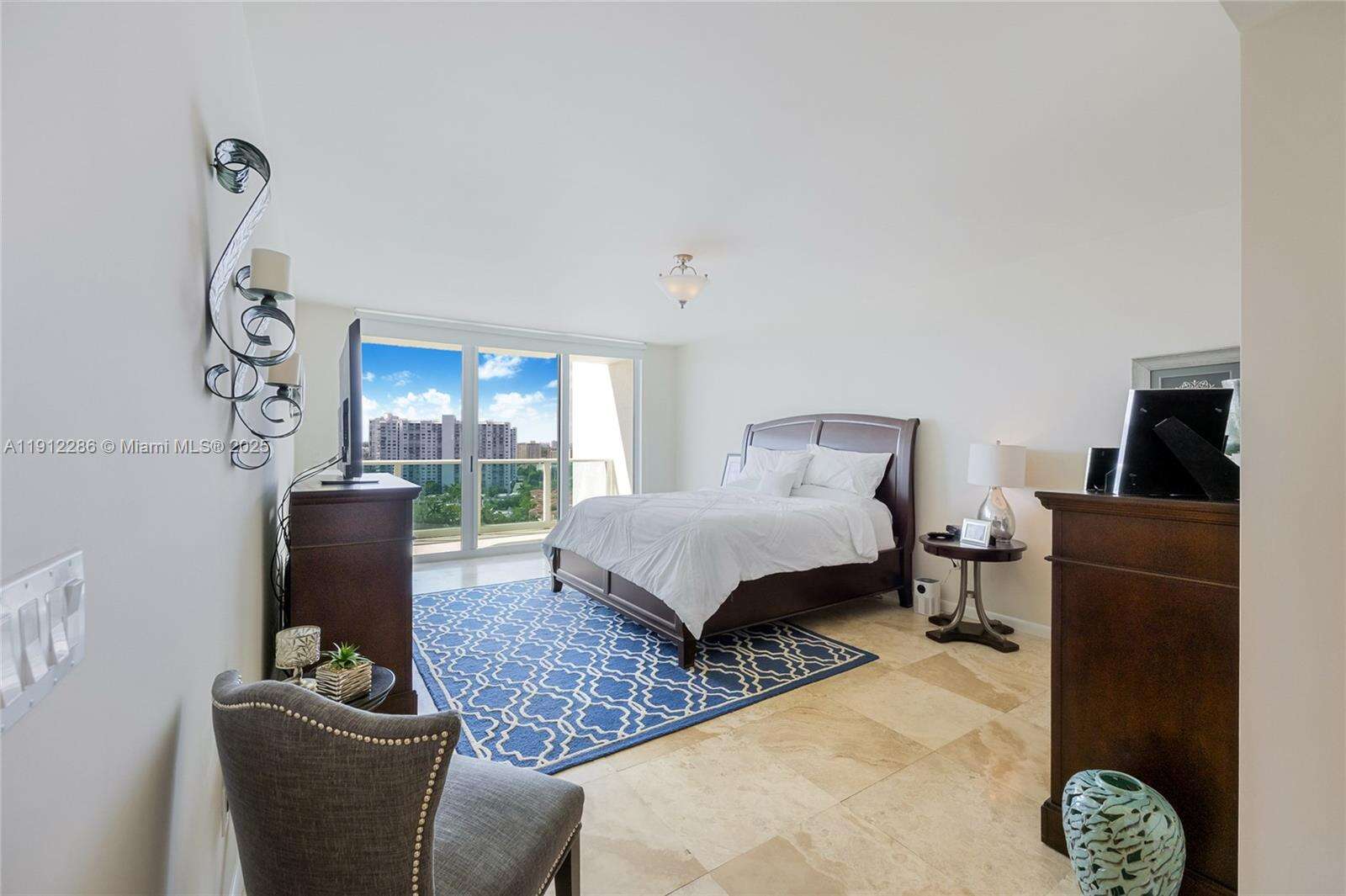 THE PENINSULA II - 3301 183 St, Aventura, FL 33160 | Picture 10