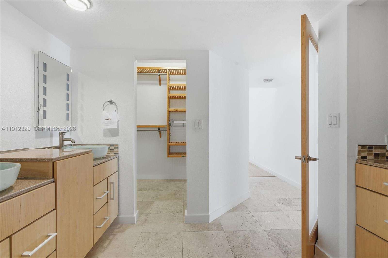 Brickell Key 1 at 520 Brickell Key Dr, Miami, FL 33131 - For Sale photo 12