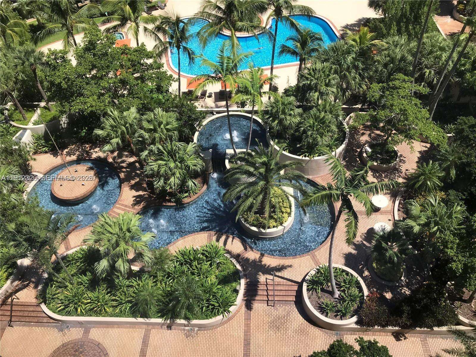 Brickell Key 1 at 520 Brickell Key Dr, Miami, FL 33131 - For Sale photo 18