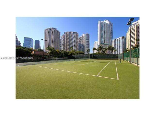 Brickell Key 1 at 520 Brickell Key Dr, Miami, FL 33131 - For Sale photo 22