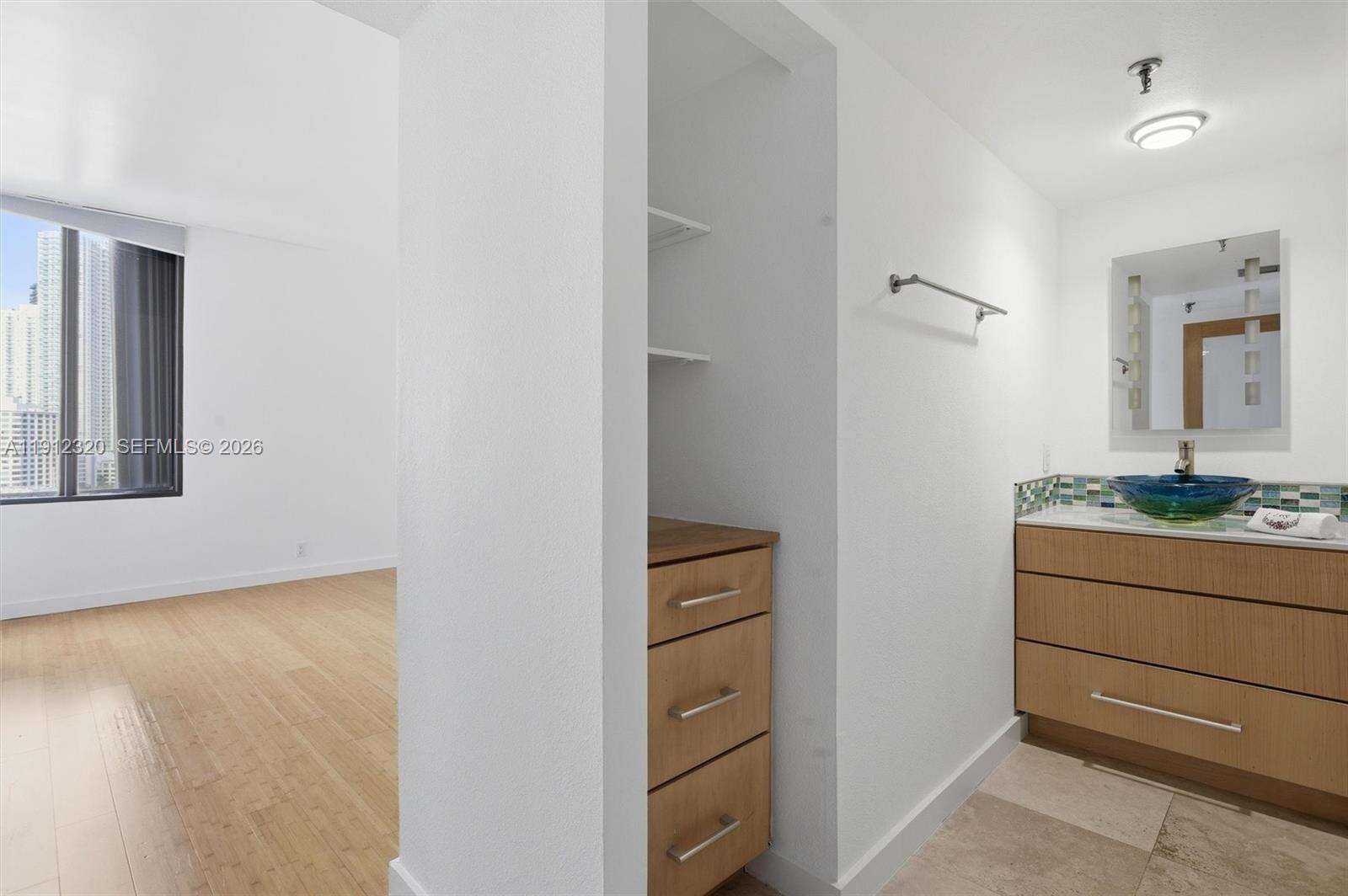 Brickell Key 1 at 520 Brickell Key Dr, Miami, FL 33131 - For Sale photo 37