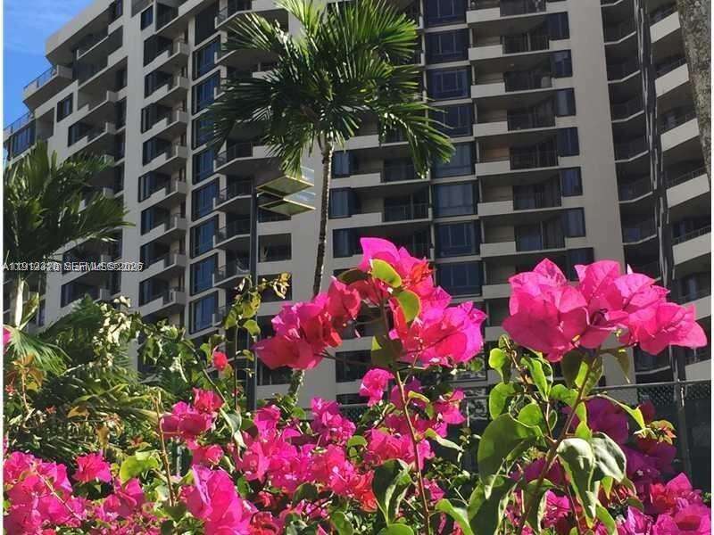 Brickell Key 1 at 520 Brickell Key Dr, Miami, FL 33131 - For Sale photo 60