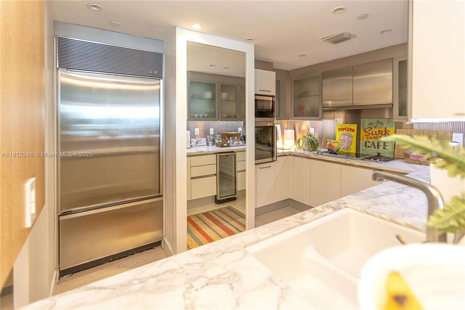 THE BENTLEY BAY - 520 W Ave, Miami Beach, FL 33139 | Picture 56