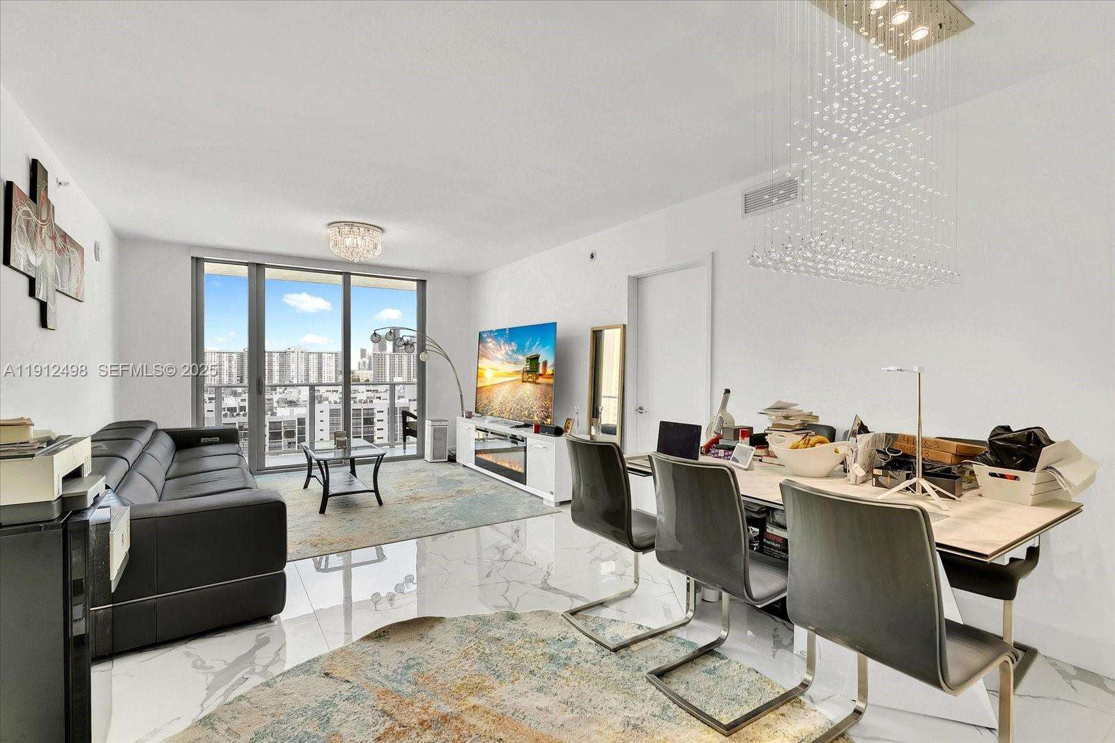 PARQUE TOWERS - 300 Sunny Isles Blvd, Sunny Isles Beach, FL 33160 | Picture 1