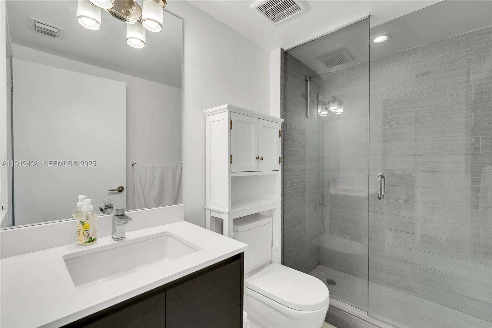 PARQUE TOWERS - 300 Sunny Isles Blvd, Sunny Isles Beach, FL 33160 | Picture 15