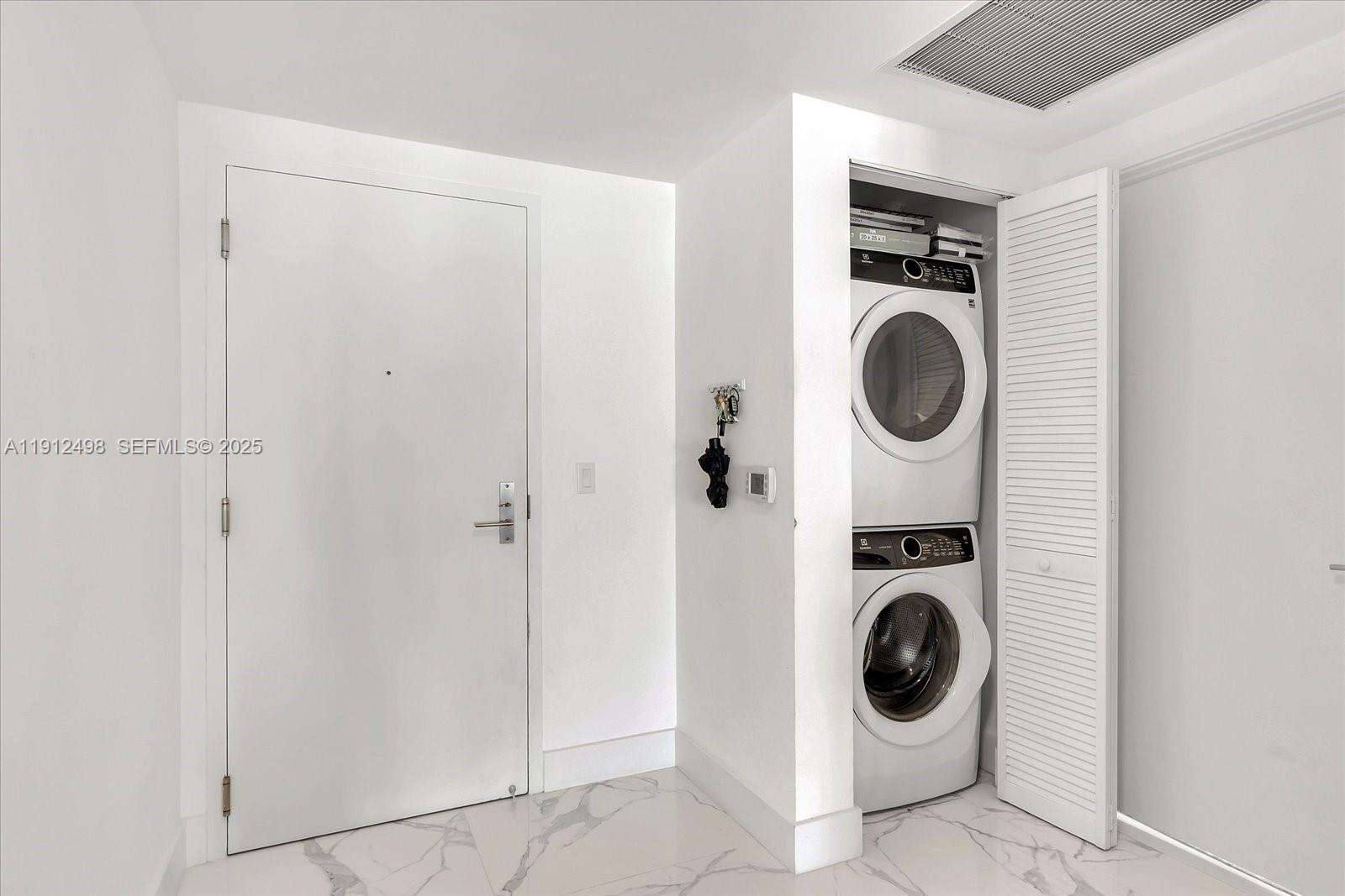 PARQUE TOWERS - 300 Sunny Isles Blvd, Sunny Isles Beach, FL 33160 | Picture 16