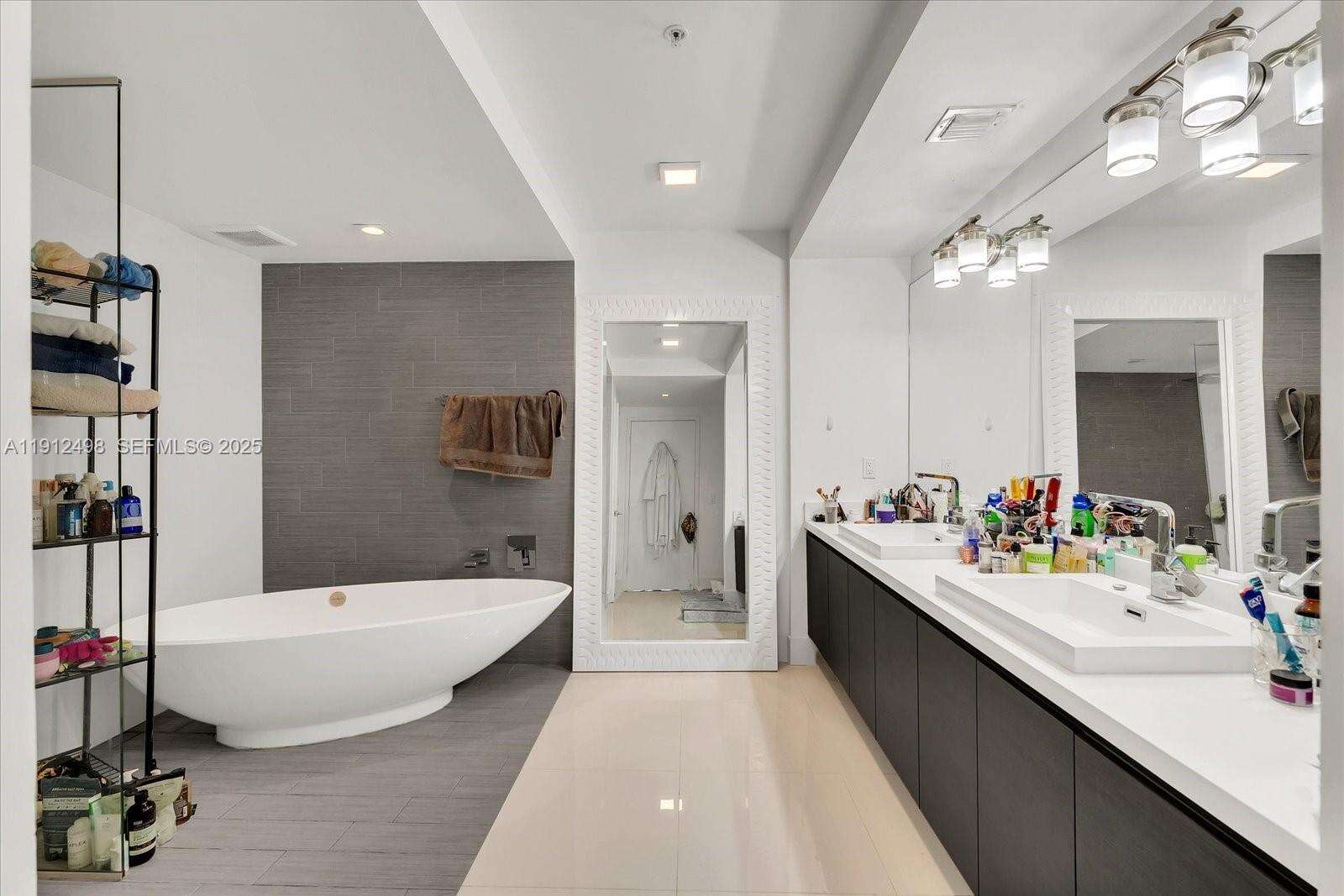 PARQUE TOWERS - 300 Sunny Isles Blvd, Sunny Isles Beach, FL 33160 | Picture 8