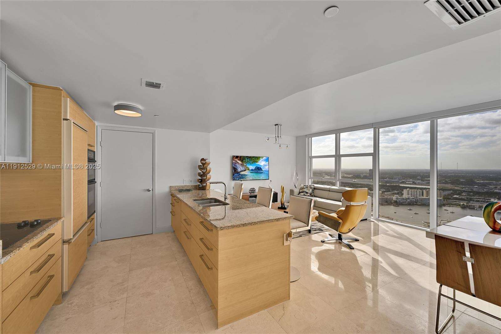 The Beach Club Two at 1830 Ocean Dr, Hallandale Beach, FL 33009 - For Sale photo 2