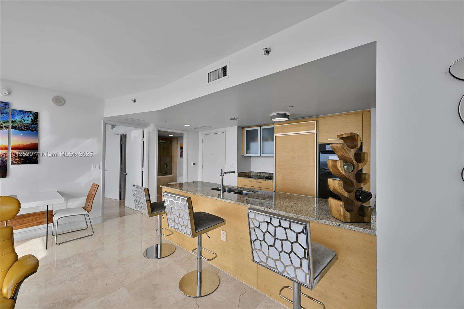 The Beach Club Two at 1830 Ocean Dr, Hallandale Beach, FL 33009 - For Sale photo 16