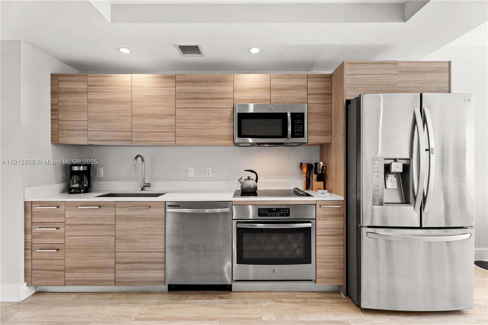 Hyde Midtown at 121 34th St, Miami, FL 33137 - For Sale photo 12