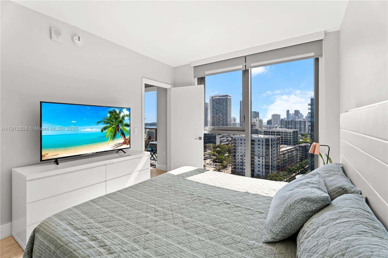 Hyde Midtown at 121 34th St, Miami, FL 33137 - For Sale photo 5