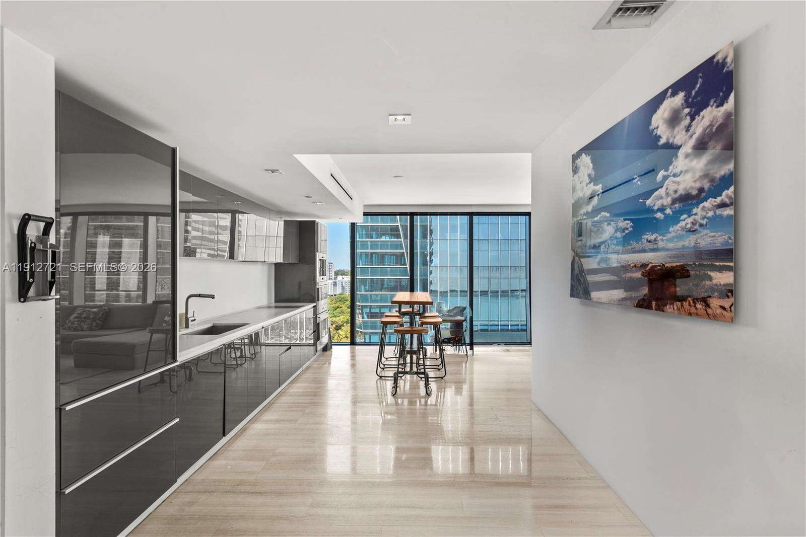 Echo Brickell at 1451 Brickell Ave, Miami, FL 33131 - For Sale photo 9