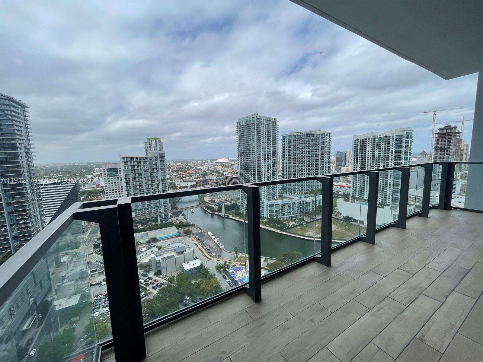 Reach Brickell at 68 6 St, Miami, FL 33131 - For Sale photo 21