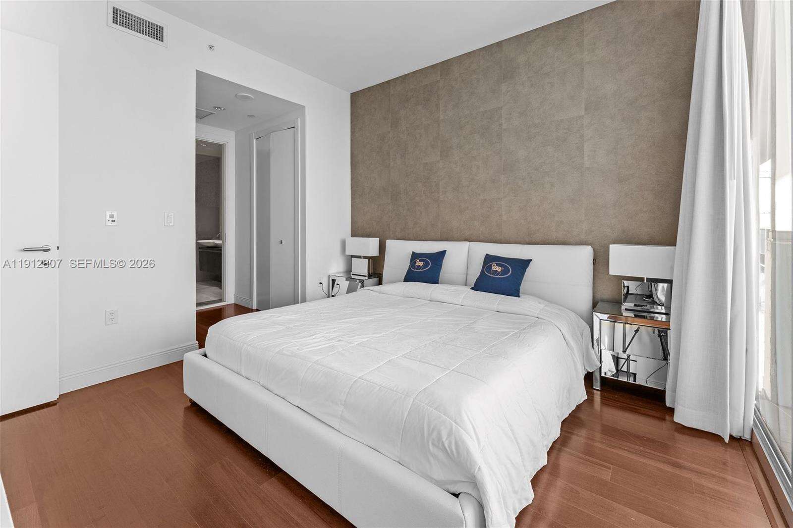 Epic Residences at 200 Biscayne Blvd Way, Miami, FL 33131 - For Sale photo 19