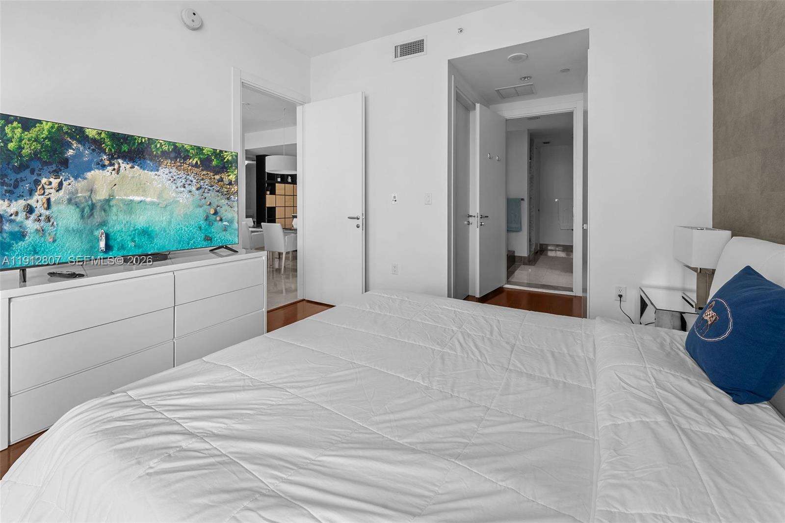 Epic Residences at 200 Biscayne Blvd Way, Miami, FL 33131 - For Sale photo 20