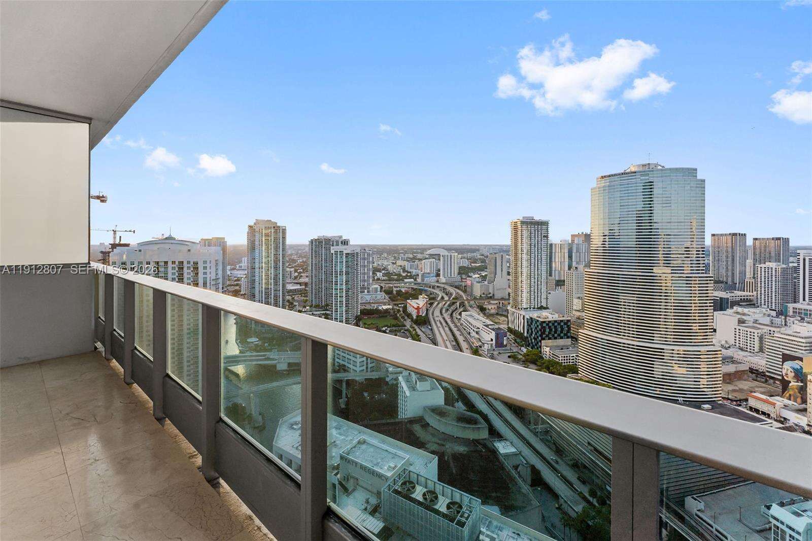 Epic Residences at 200 Biscayne Blvd Way, Miami, FL 33131 - For Sale photo 33