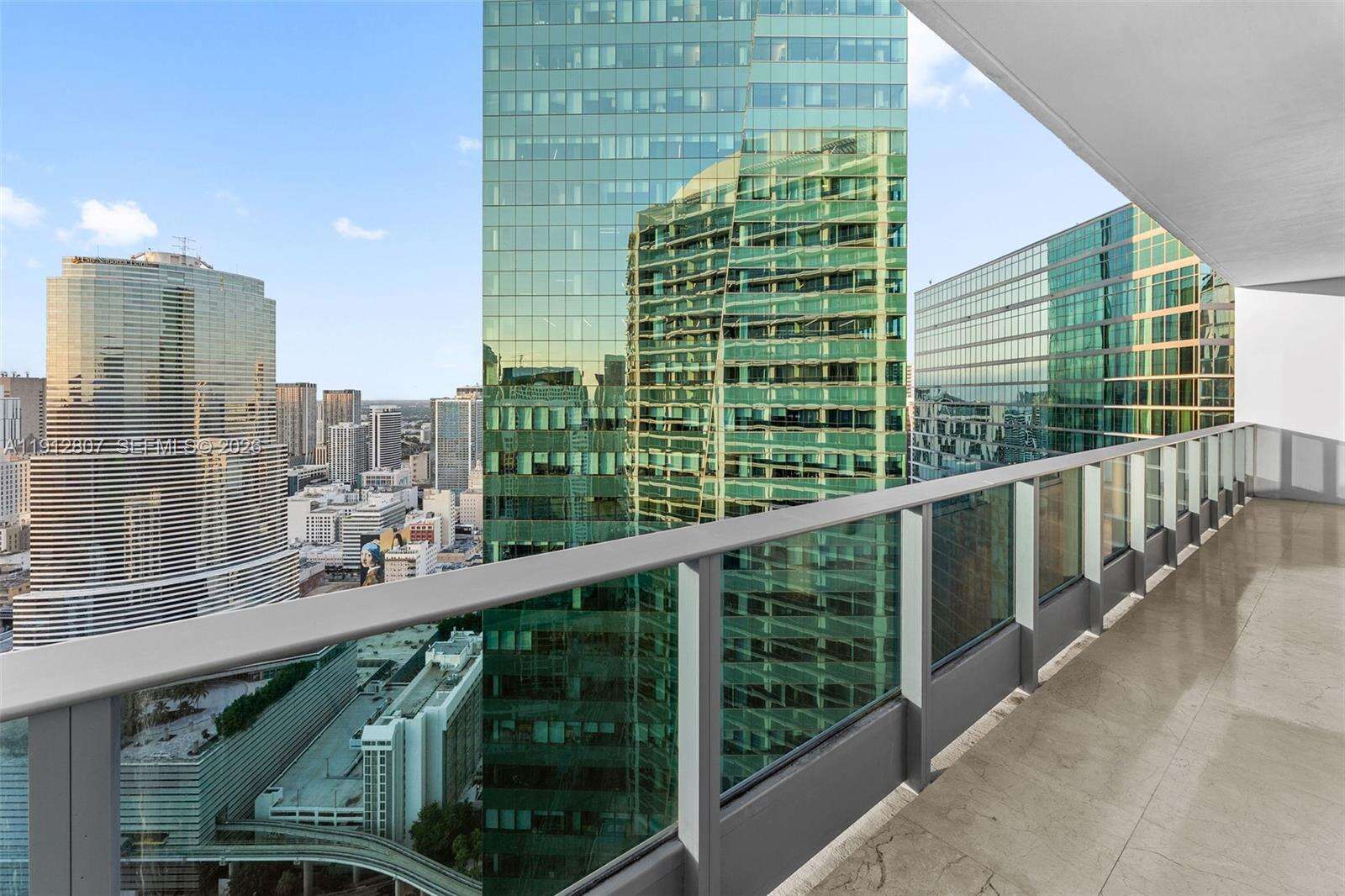 Epic Residences at 200 Biscayne Blvd Way, Miami, FL 33131 - For Sale photo 36