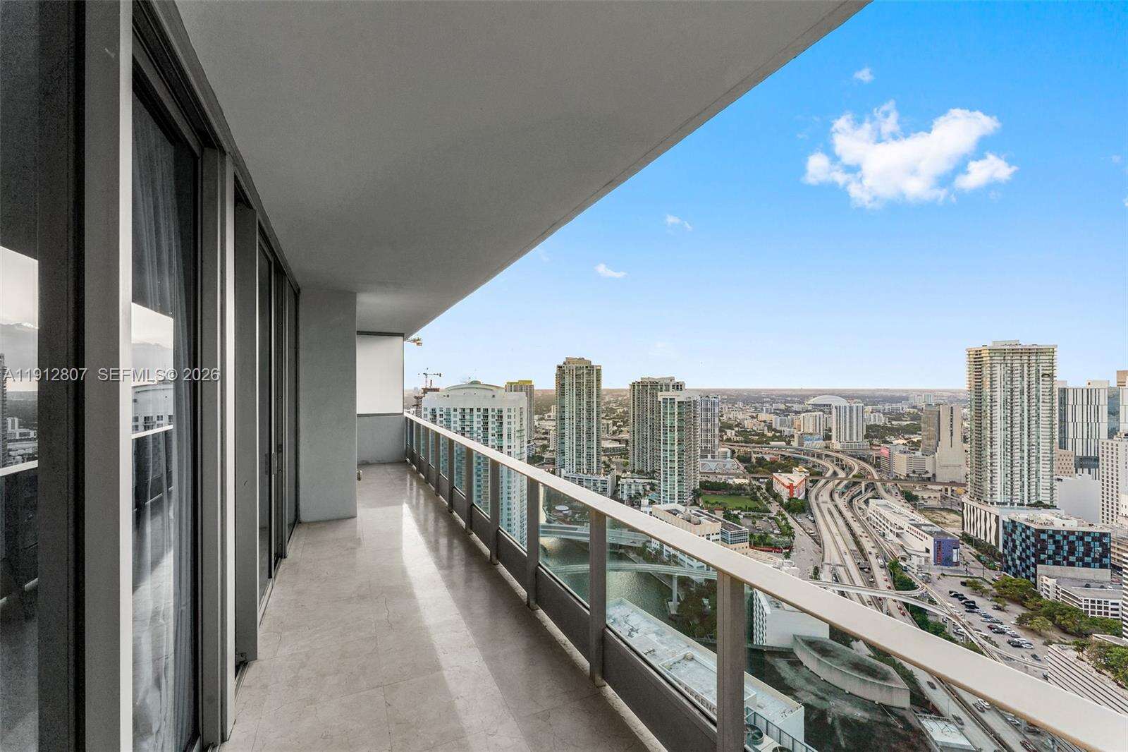 Epic Residences at 200 Biscayne Blvd Way, Miami, FL 33131 - For Sale photo 37
