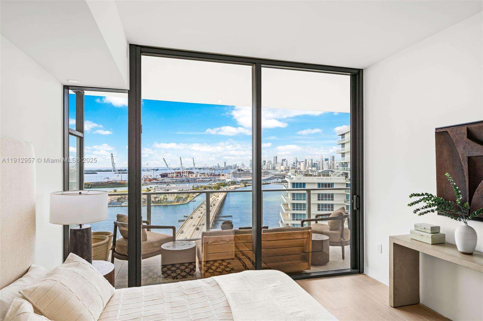 FIVE PARK - 500 Alton Rd, Miami Beach, FL 33139 | Picture 26