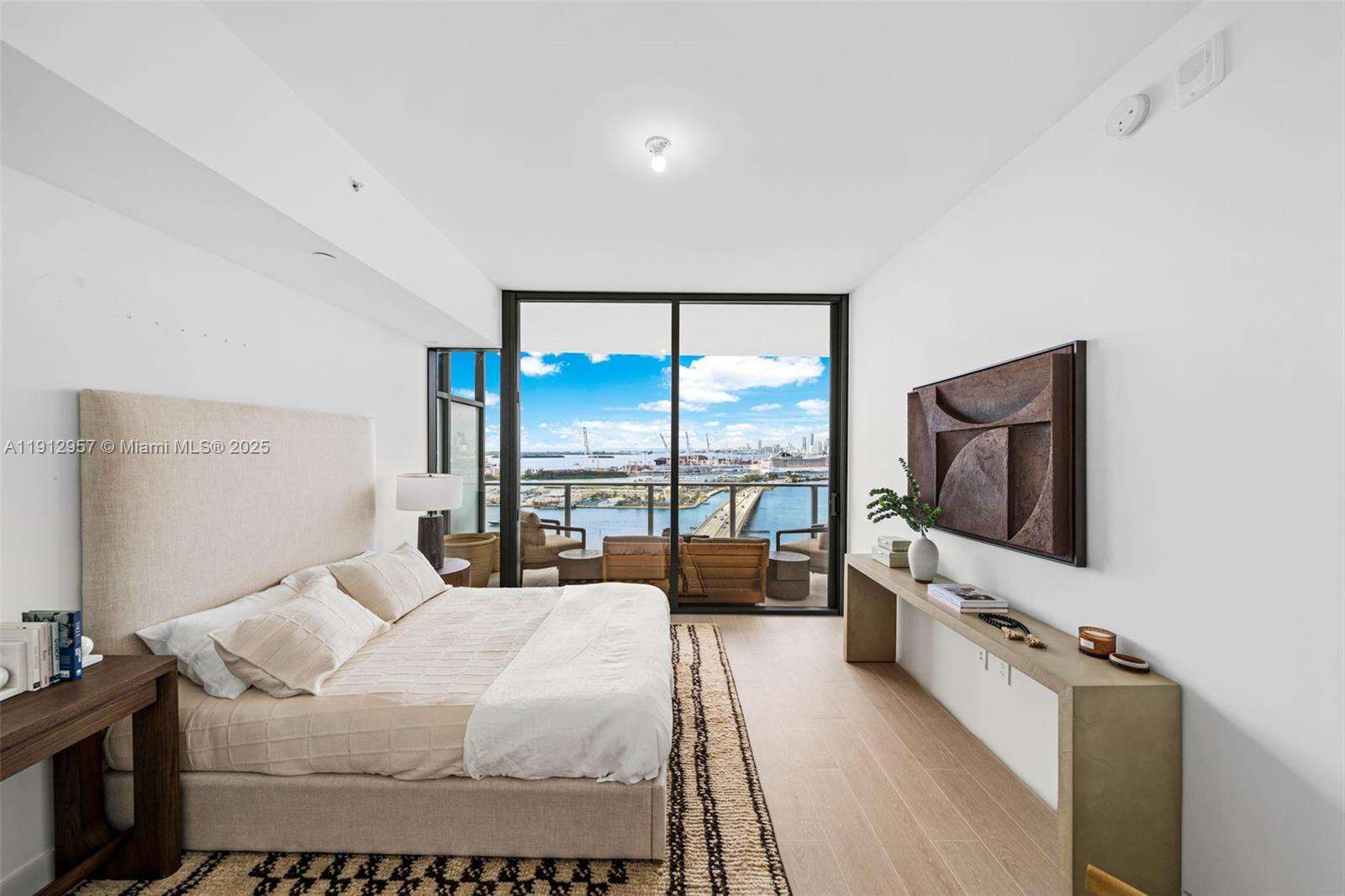 FIVE PARK - 500 Alton Rd, Miami Beach, FL 33139 | Picture 27