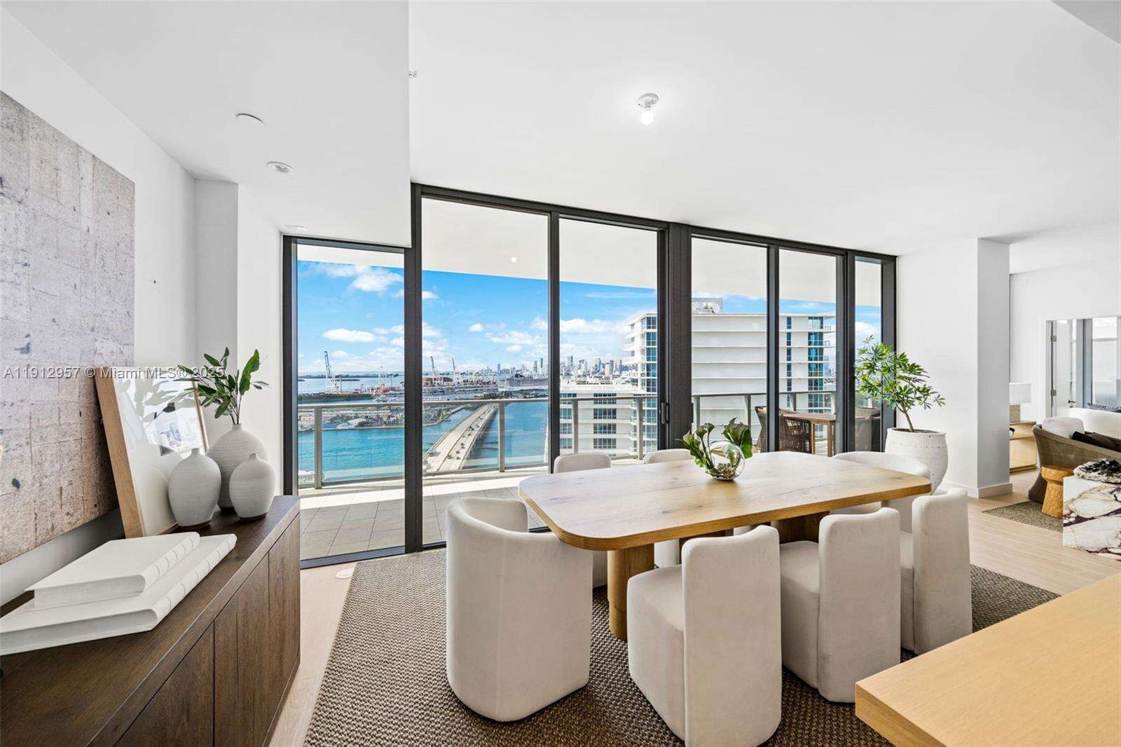 FIVE PARK - 500 Alton Rd, Miami Beach, FL 33139 | Picture 7