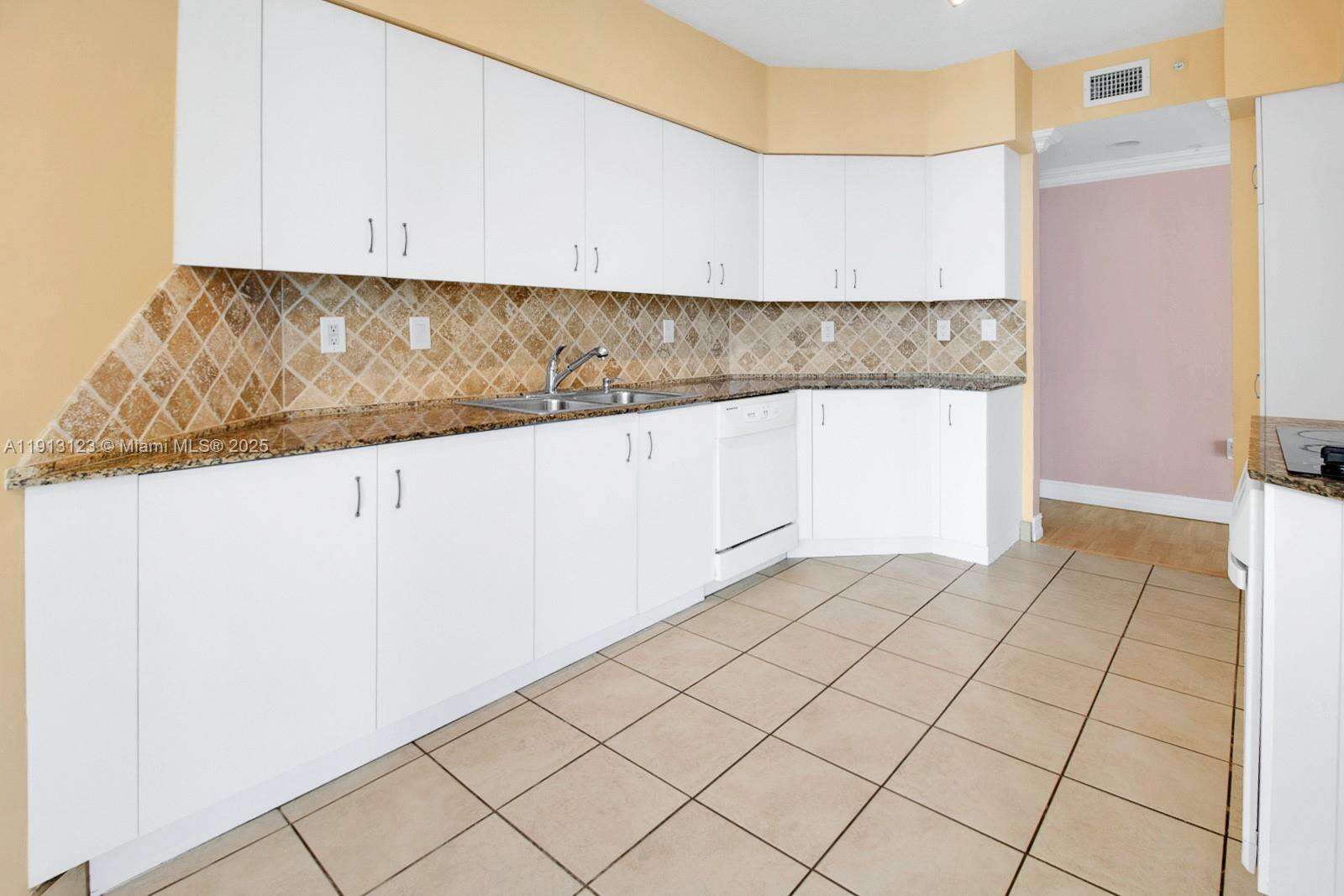 Hidden Bay at 3370 Hidden Bay Dr, Aventura, FL 33180 - For Sale photo 22