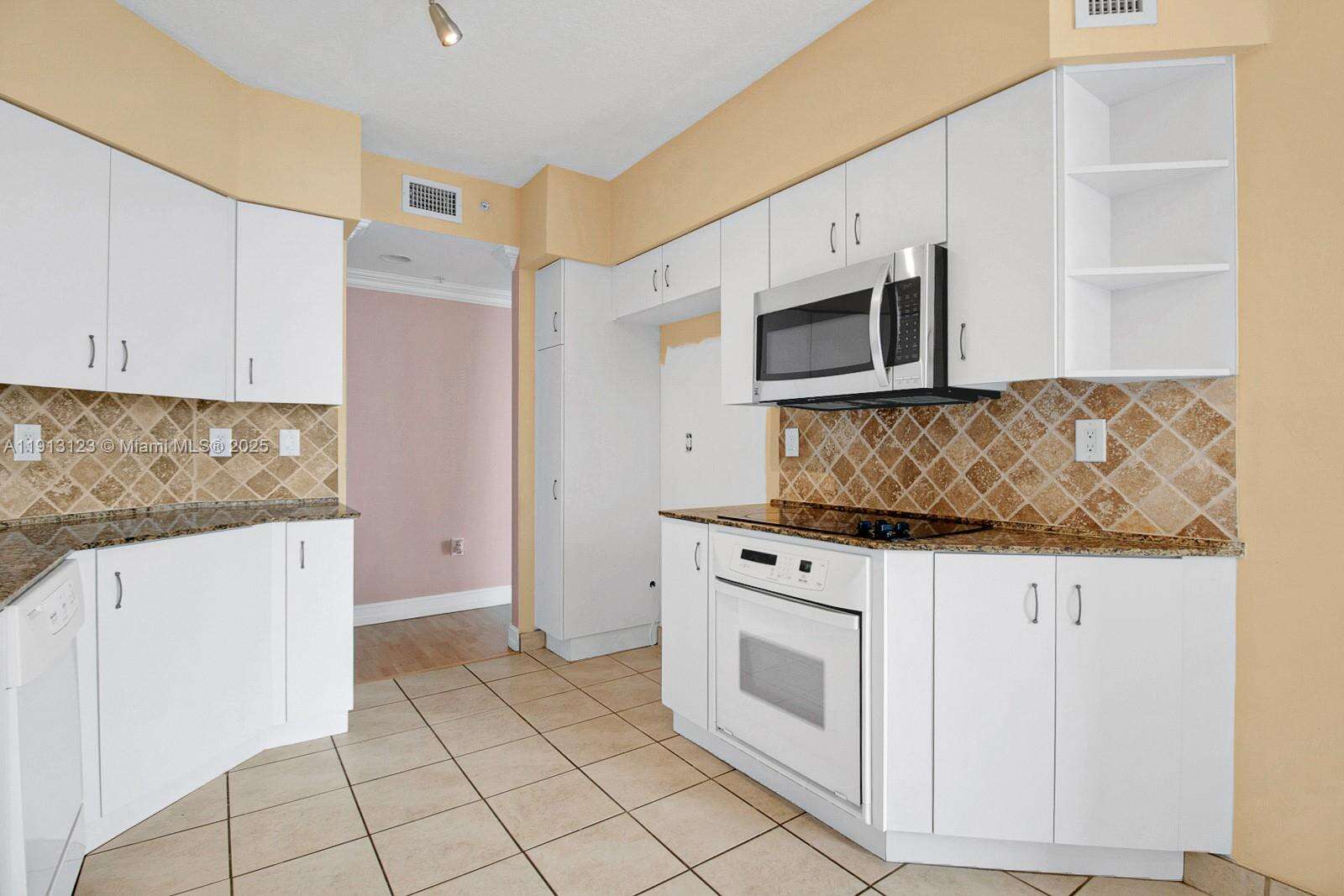 Hidden Bay at 3370 Hidden Bay Dr, Aventura, FL 33180 - For Sale photo 24