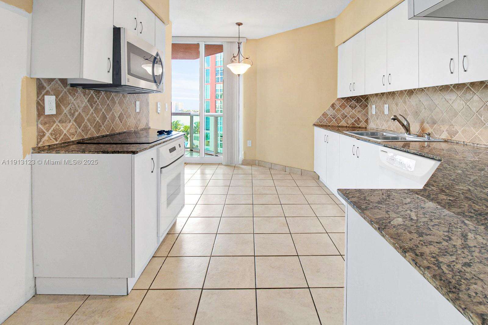 Hidden Bay at 3370 Hidden Bay Dr, Aventura, FL 33180 - For Sale photo 25
