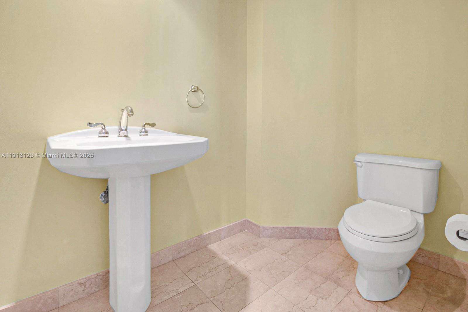 Hidden Bay at 3370 Hidden Bay Dr, Aventura, FL 33180 - For Sale photo 38