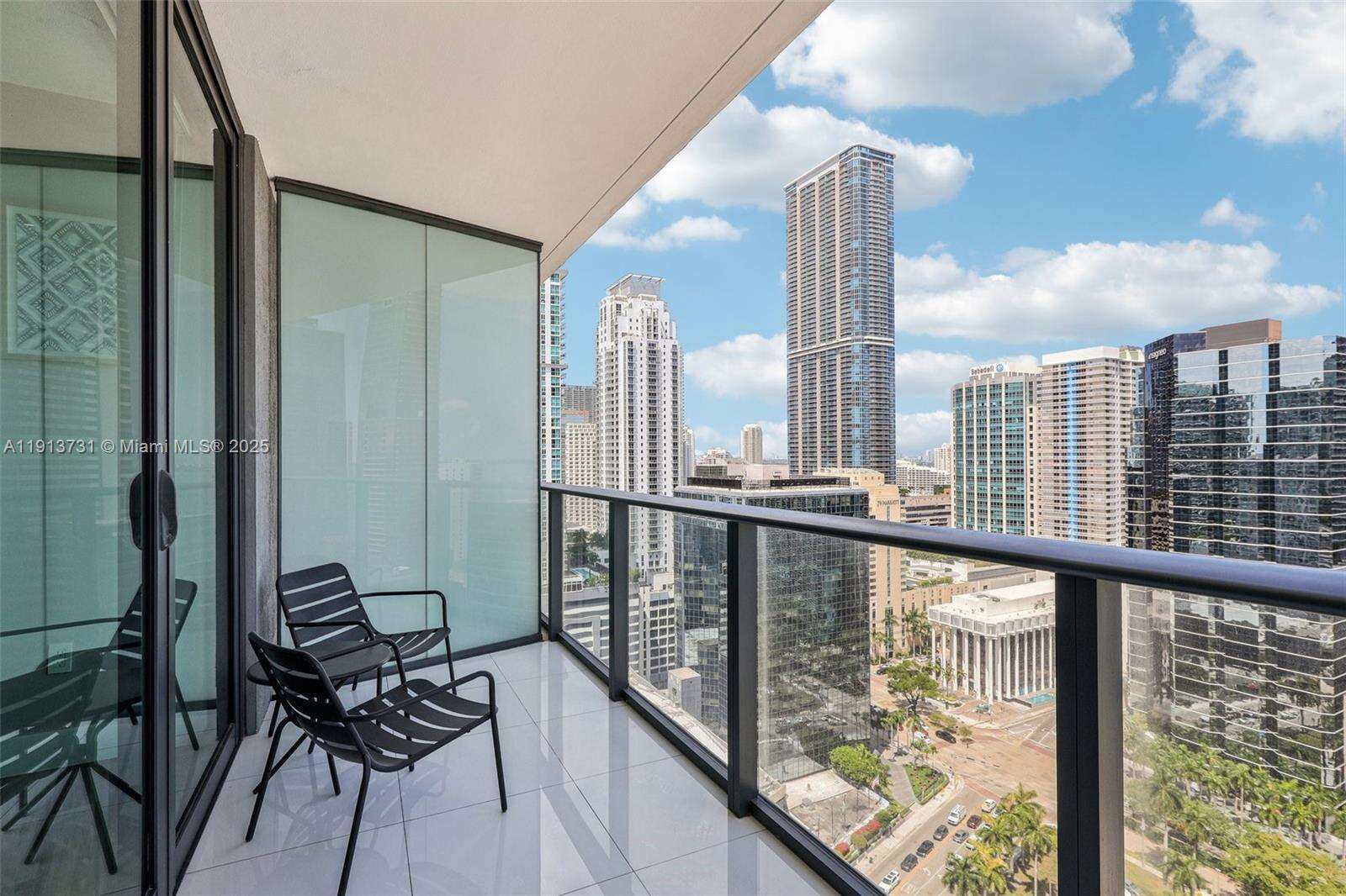 Sls Brickell at 1300 Miami Ave, Miami, FL 33130 - For Sale photo 30