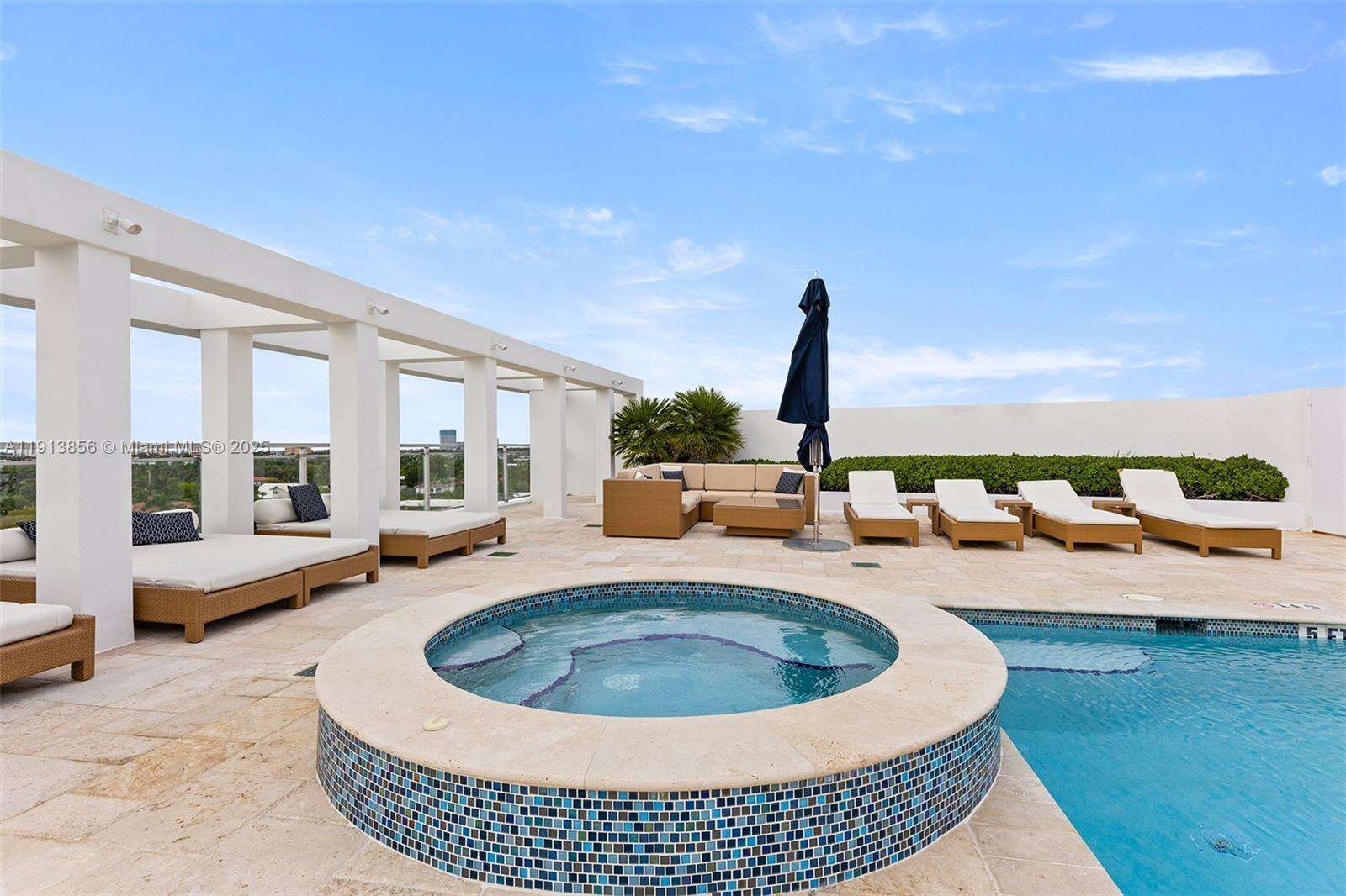 RIVA BAY HARBOR - 9400 Bay Harbor Dr, Bay Harbor Islands, FL 33154 | Picture 13