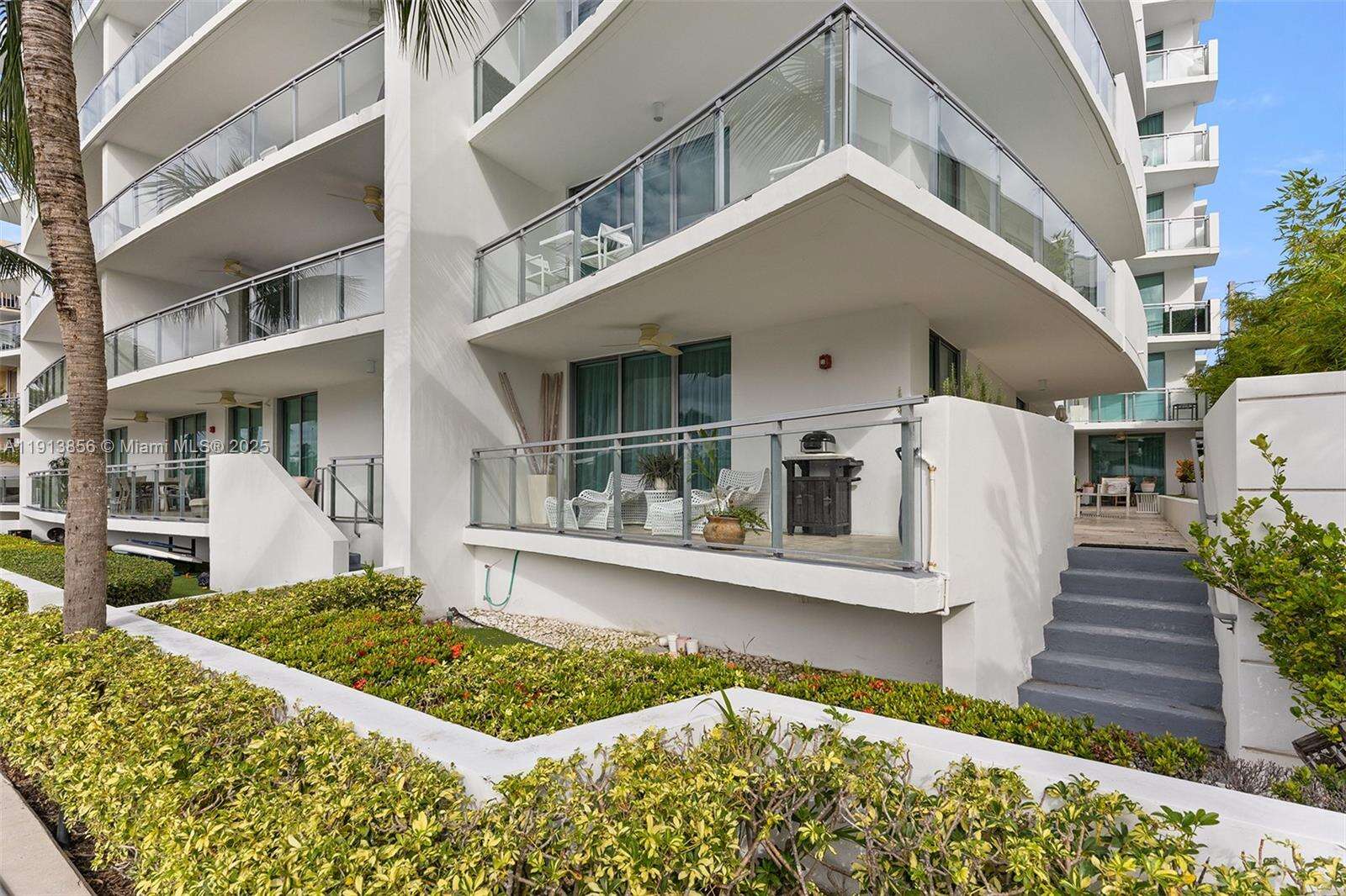 RIVA BAY HARBOR - 9400 Bay Harbor Dr, Bay Harbor Islands, FL 33154 | Picture 16