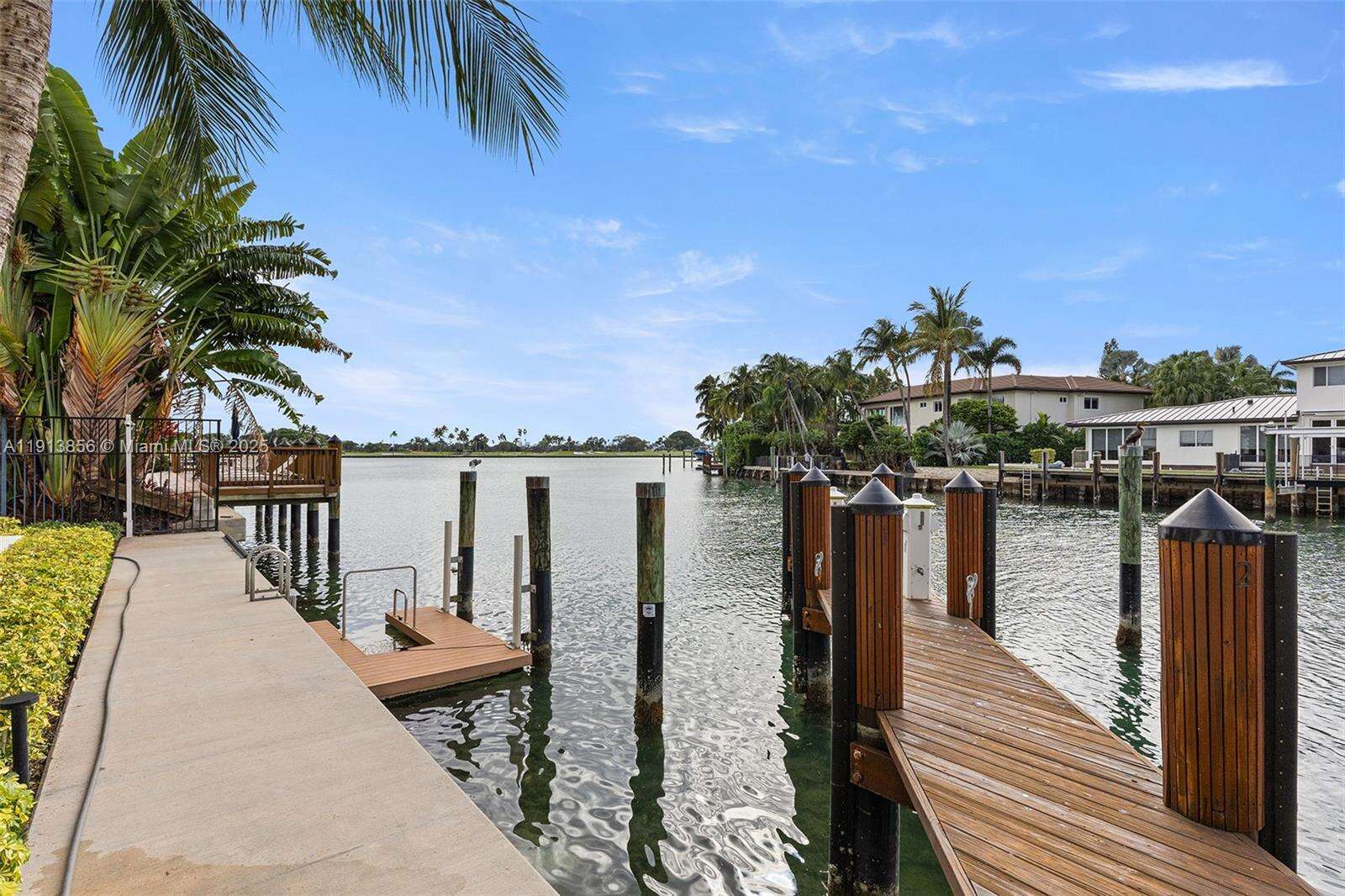 RIVA BAY HARBOR - 9400 Bay Harbor Dr, Bay Harbor Islands, FL 33154 | Picture 8