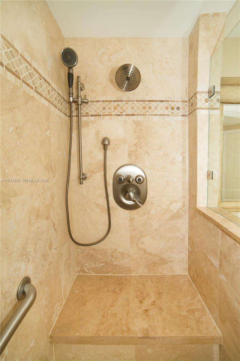 Porto Bellagio at 17100 Bay Rd, Sunny Isles Beach, FL 33160 - For Sale photo 37