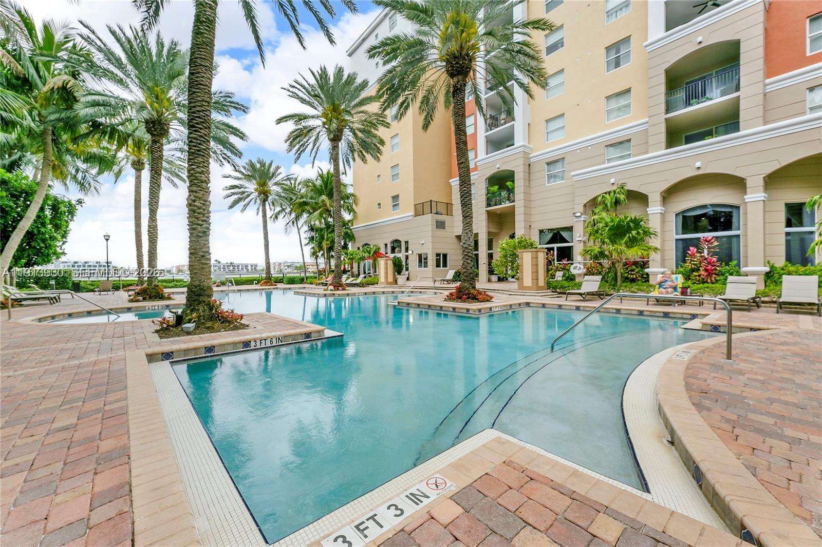 Porto Bellagio at 17100 Bay Rd, Sunny Isles Beach, FL 33160 - For Sale photo 50