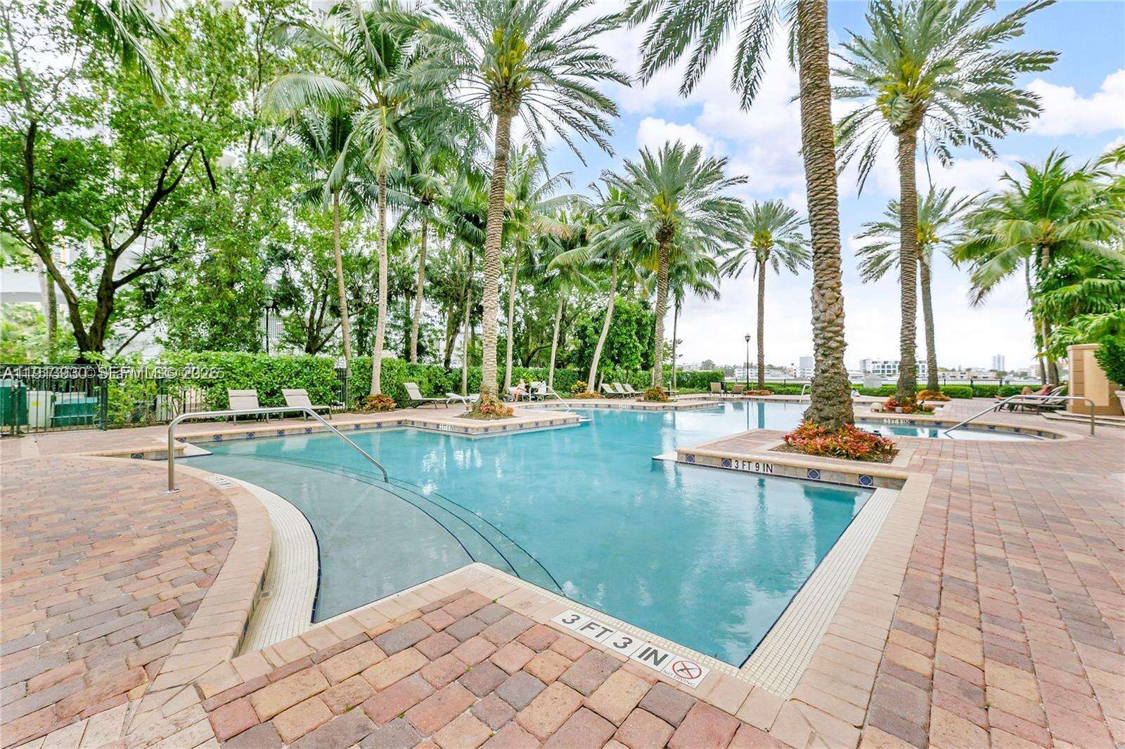 Porto Bellagio at 17100 Bay Rd, Sunny Isles Beach, FL 33160 - For Sale photo 51