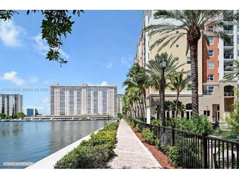 Porto Bellagio at 17100 Bay Rd, Sunny Isles Beach, FL 33160 - For Sale photo 61