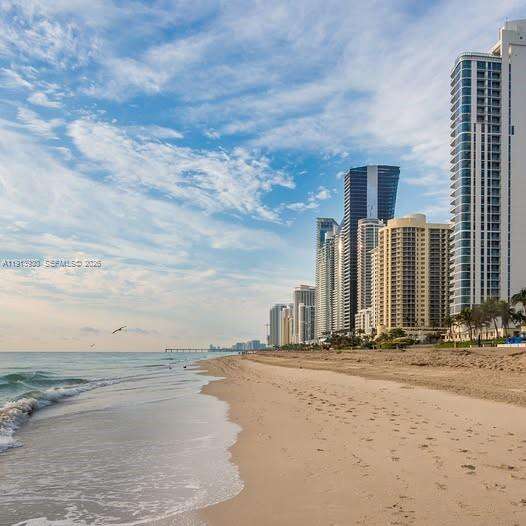 Porto Bellagio at 17100 Bay Rd, Sunny Isles Beach, FL 33160 - For Sale photo 64