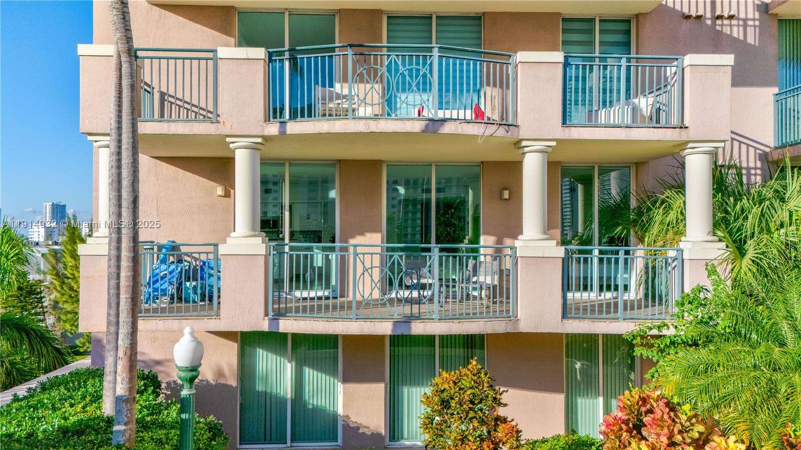 King David at 17555 Atlantic Blvd, Sunny Isles Beach, FL 33160 - For Sale photo 18
