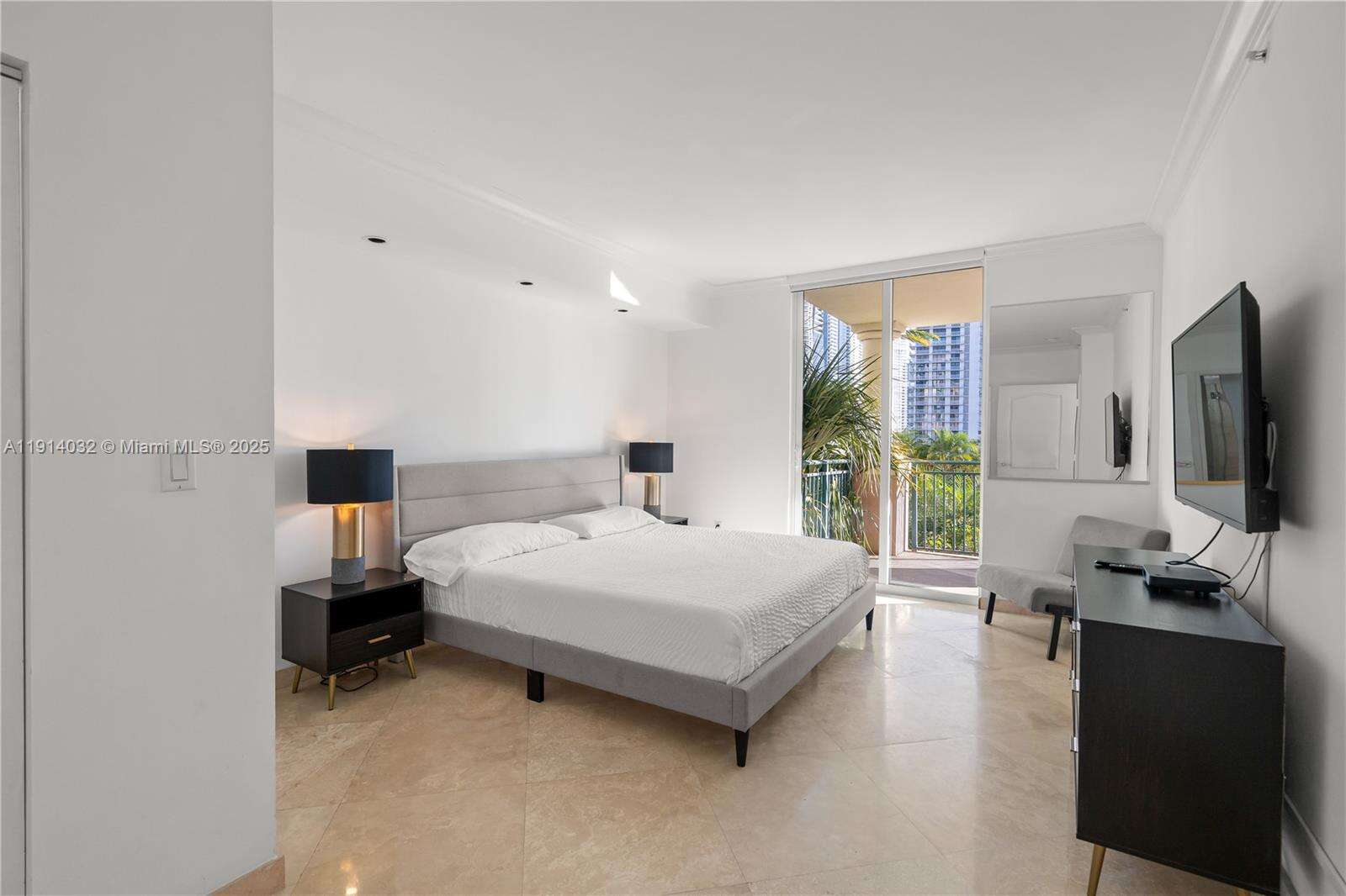 King David at 17555 Atlantic Blvd, Sunny Isles Beach, FL 33160 - For Sale photo 34