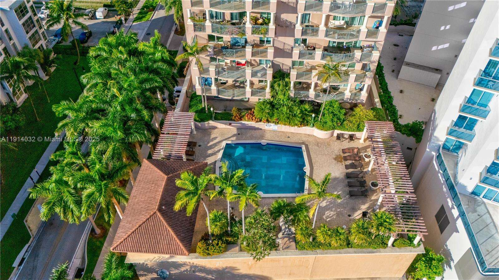 King David at 17555 Atlantic Blvd, Sunny Isles Beach, FL 33160 - For Sale photo 10