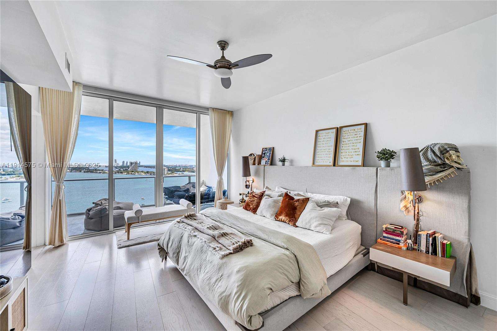 PARAMOUNT BAY - 2020 Bayshore Dr, Miami, FL 33137 | Picture 20