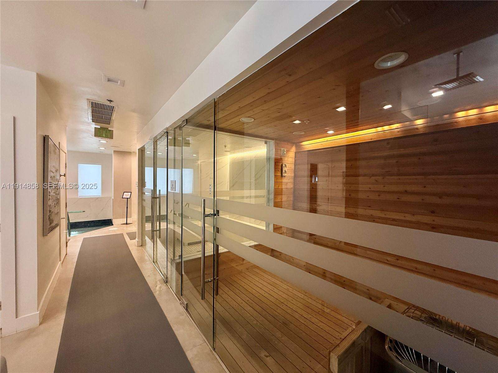 GREEN DIAMOND - 4775 Collins Ave, Miami Beach, FL 33140 | Picture 32