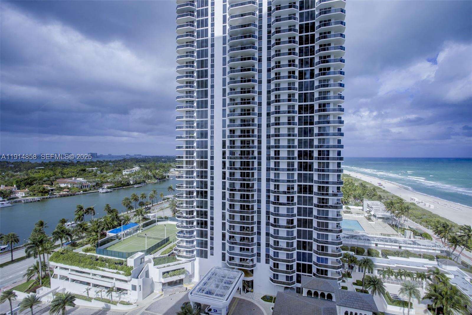 GREEN DIAMOND - 4775 Collins Ave, Miami Beach, FL 33140 | Picture 42
