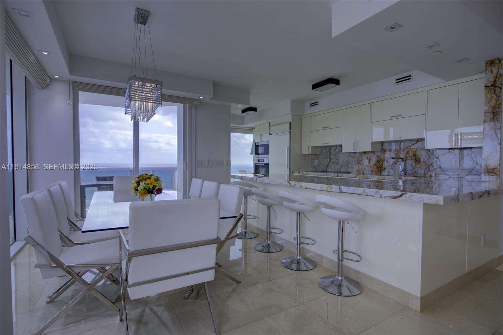 GREEN DIAMOND - 4775 Collins Ave, Miami Beach, FL 33140 | Picture 7