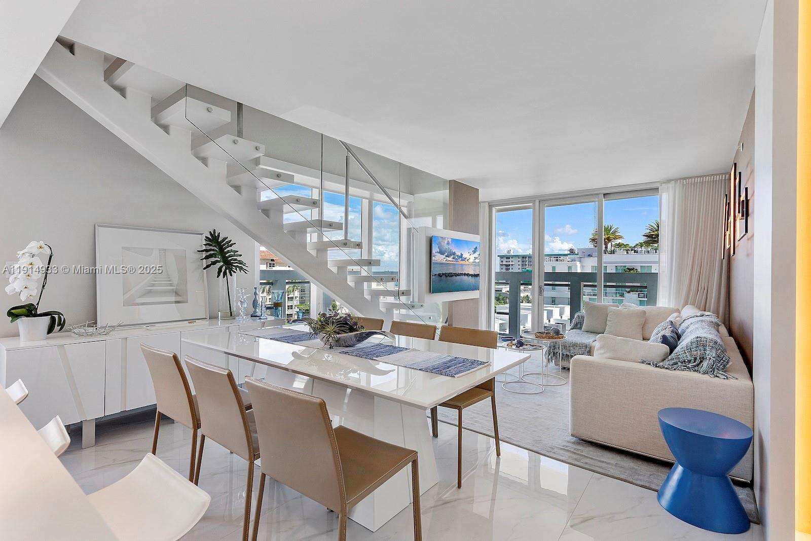 One Bay Harbor Condos for Sale & Rent | Picture 1