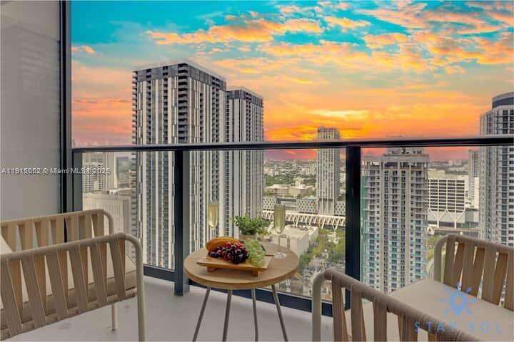 Natiivo | Gale Miami at 159 6 St, Miami, FL 33132 - For Sale photo 2