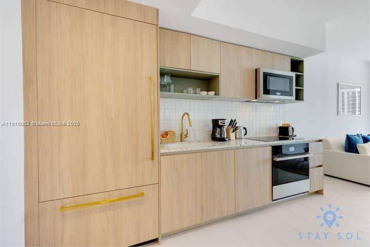 Natiivo | Gale Miami at 159 6 St, Miami, FL 33132 - For Sale photo 23
