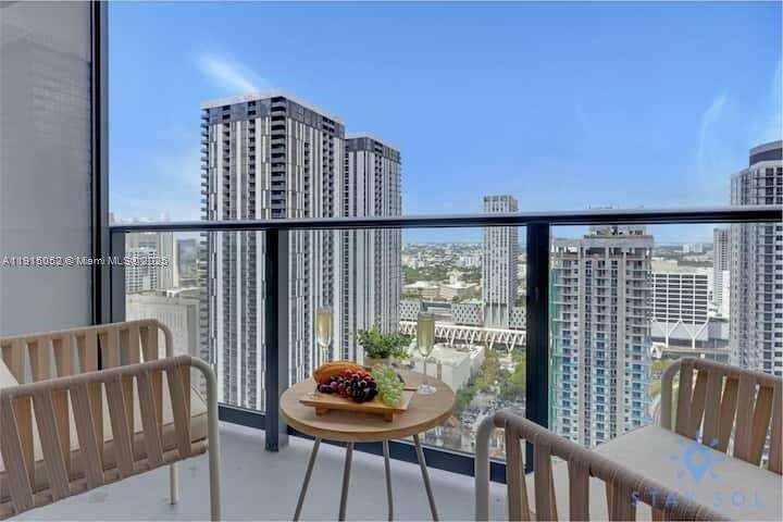 Natiivo | Gale Miami at 159 6 St, Miami, FL 33132 - For Sale photo 5